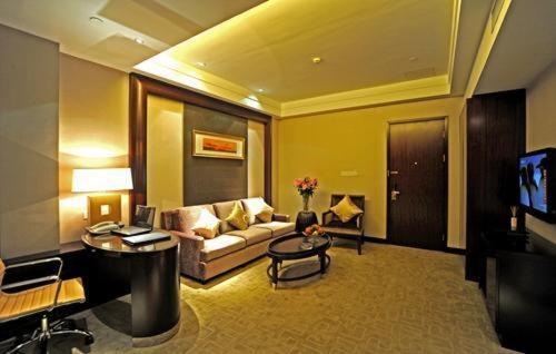 Landison Hotel Nantong Juegangzhen Екстериор снимка
