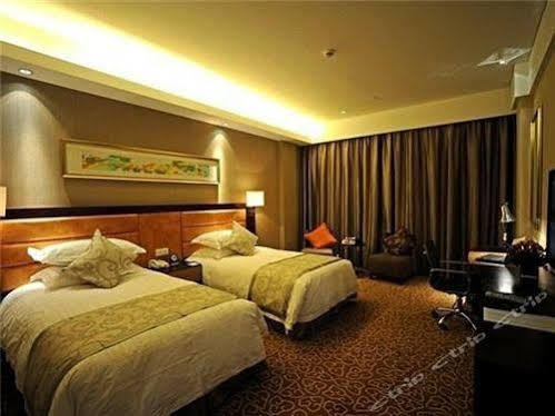 Landison Hotel Nantong Juegangzhen Екстериор снимка